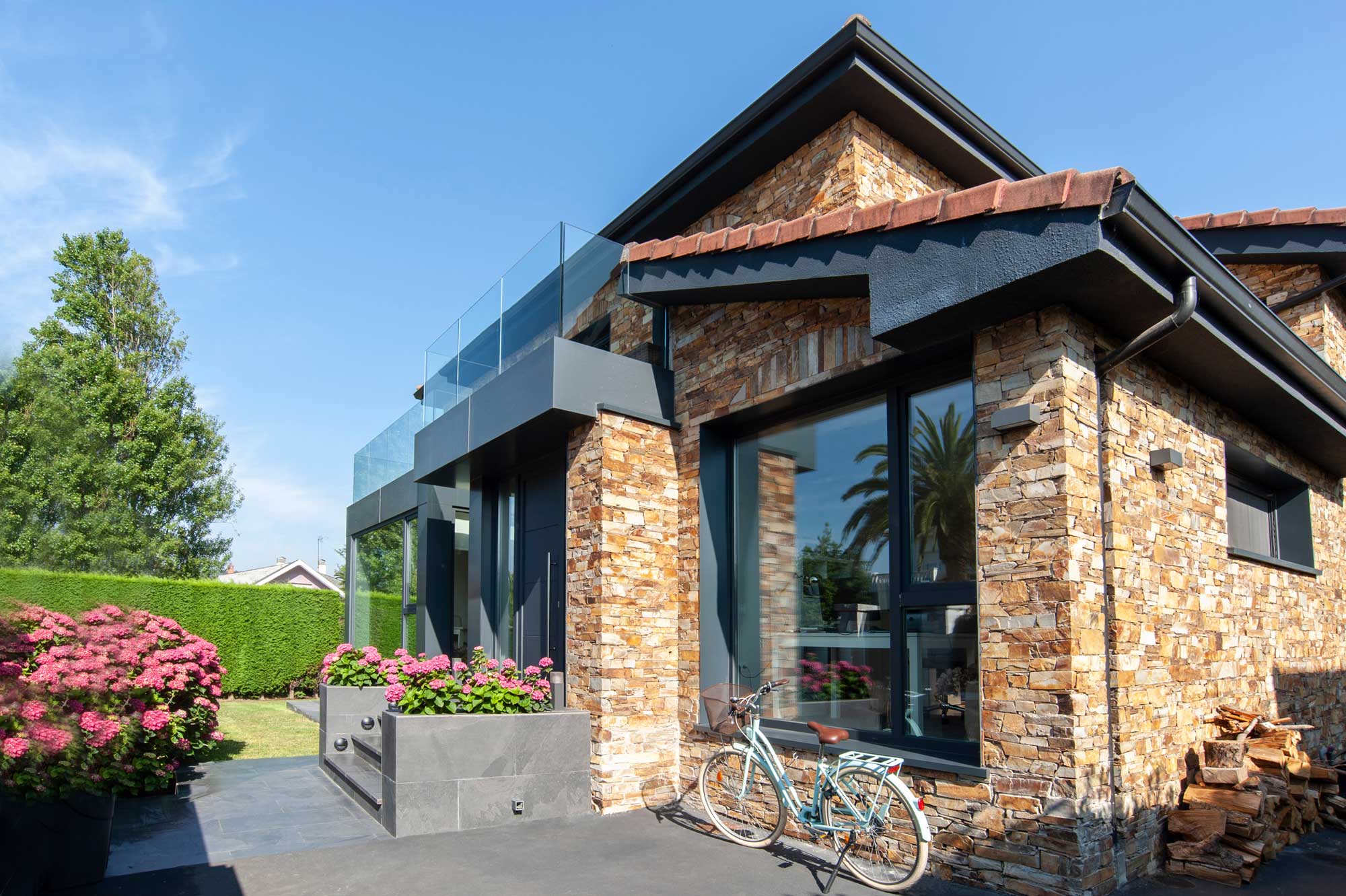 Beatriz-Carranza-Arquitectos | Vivienda unifamiliar Castrill&oacute;n