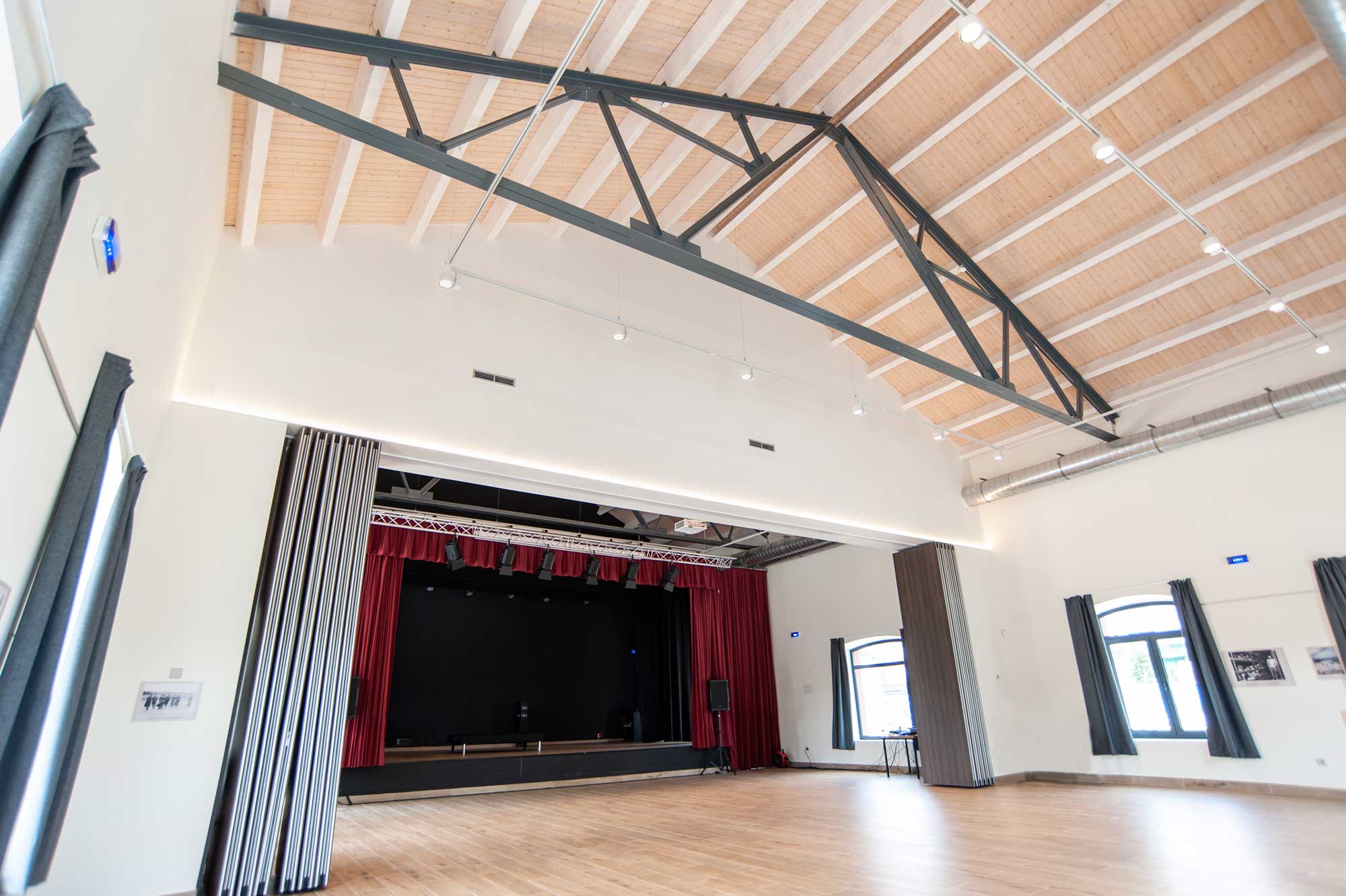 Beatriz-Carranza-Arquitectos | Obras p&uacute;blicos-Lecheria